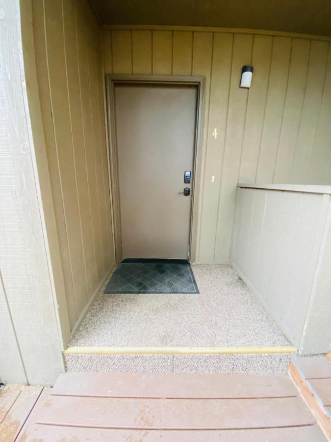 Beautiful 2 Bedroom 1 Bath Apartment With Private Garage Anchorage Ngoại thất bức ảnh
