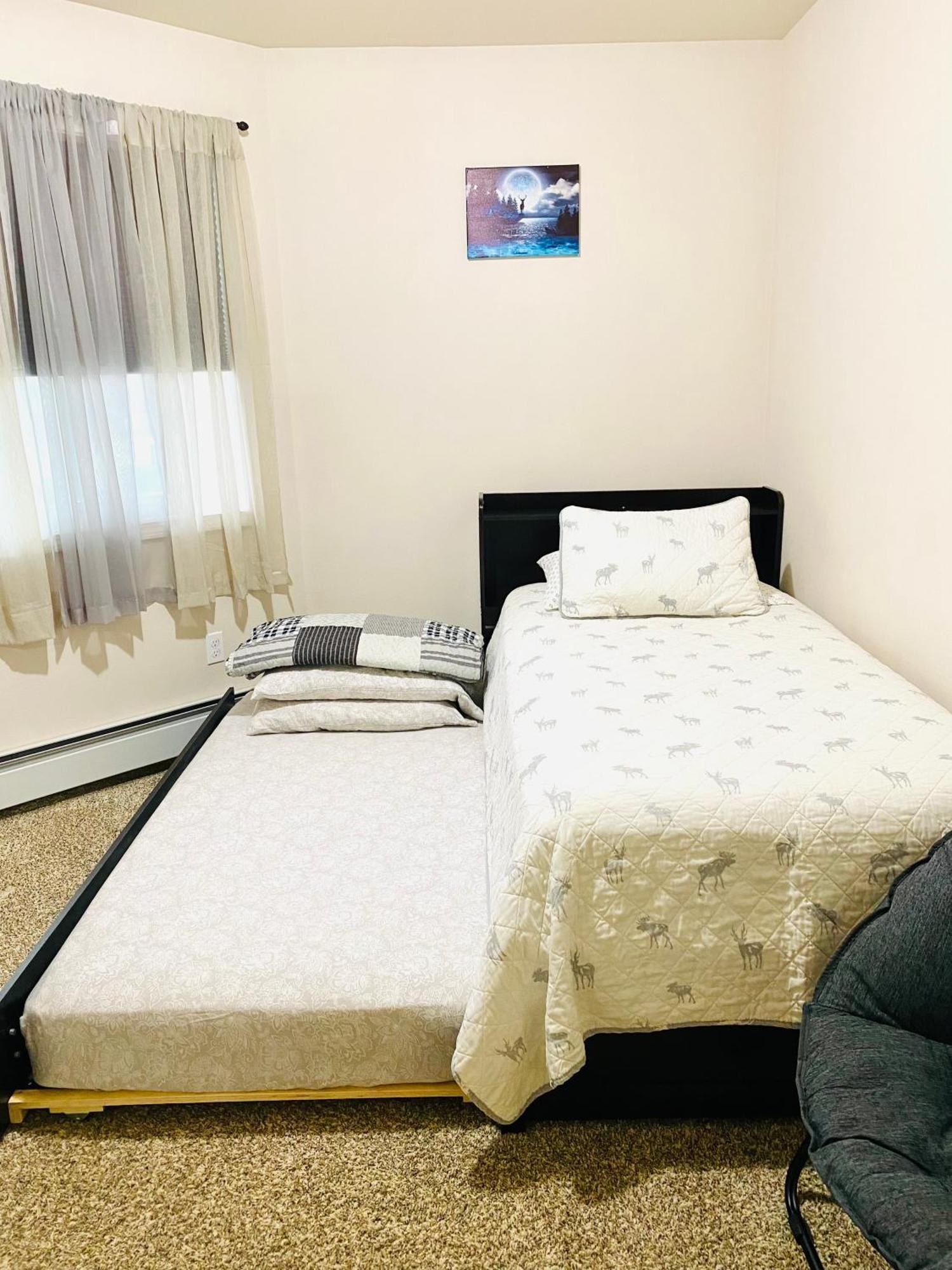Beautiful 2 Bedroom 1 Bath Apartment With Private Garage Anchorage Ngoại thất bức ảnh
